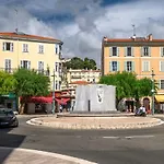 Апартаменты Le Coq St-roch - Parking - Ac - Swimming Pool